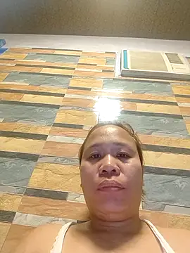 squirtshantal online show from 10, 10, 2025