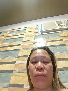 squirtshantal online show from 15, 5, 2026