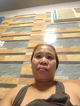 squirtshantal online show from 4, 10, 2025