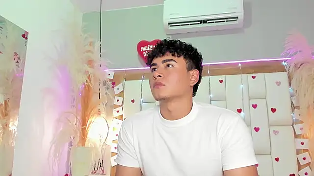 Snapshot of Bastixvontade chatting on 19, 2, 2026 Bastixvontade online show from 19, 2, 2026