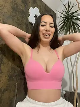 I amSis online show from 8, 4, 2026