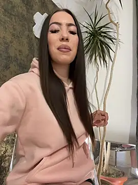 I amSis online show from 6, 4, 2026