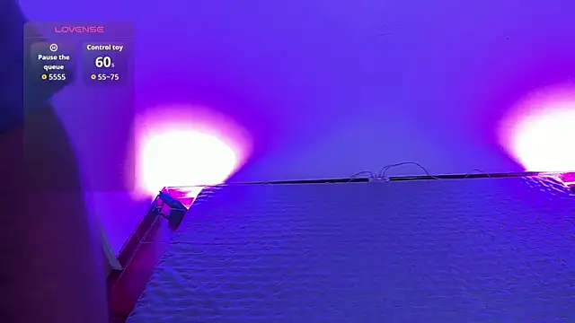 JhonnyRey27 online show from 3, 3, 2026