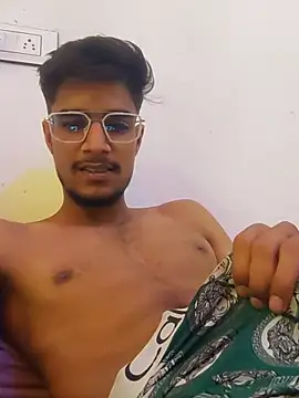 Snapshot of kaushikhotty chatting on 17, 6, 2026 kaushikhotty online show from 17, 6, 2026