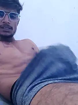Snapshot of kaushikhotty chatting on 14, 7, 2026 kaushikhotty online show from 14, 7, 2026