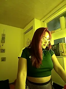 Snapshot of Aleja_Sammy chatting on 18, 2, 2026 Aleja Sammy online show from 18, 2, 2026