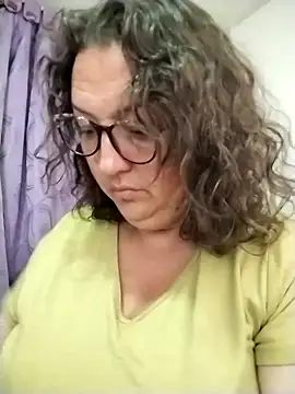 Snapshot of _Saraqueen chatting on 1, 3, 2026 Saraqueen online show from 1, 3, 2026