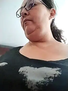  Saraqueen online show from 13, 3, 2026