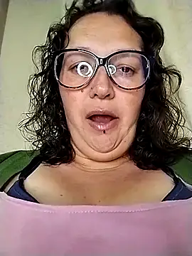  Saraqueen online show from 16, 4, 2026