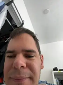 awesomemilkss online show from 13, 4, 2026