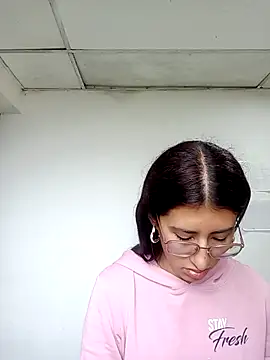 Snapshot of Esperanza__hot chatting on 27, 2, 2026 Esperanza hot online show from 27, 2, 2026