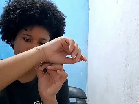 MadelynStamant online show from 4, 3, 2026