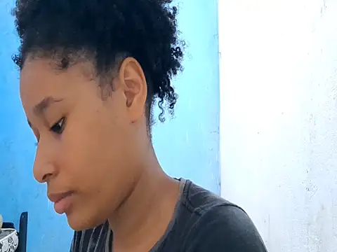 MadelynStamant online show from 25, 3, 2026