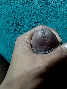 Naughtyboyz063 online show from 2, 4, 2026