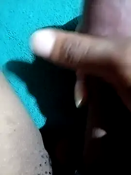 Naughtyboyz063 online show from 13, 2, 2026