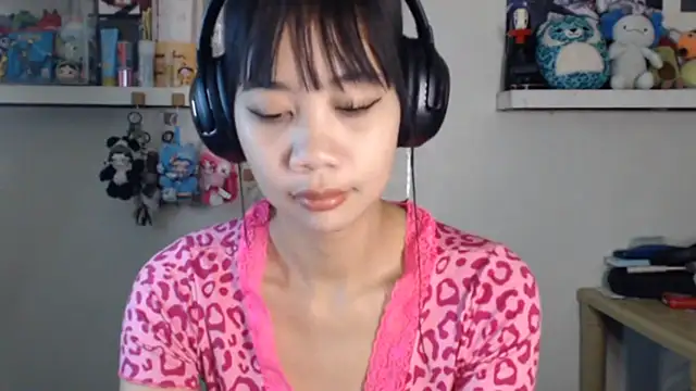 GloryKulikowski online show from 9, 3, 2026