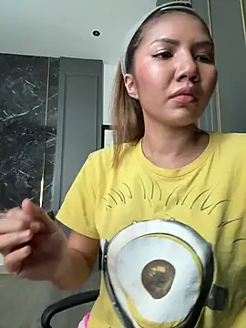 Alittleasaingirl online show from 5, 5, 2026
