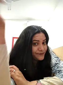 Anushka Singh0 online show from 29, 5, 2026