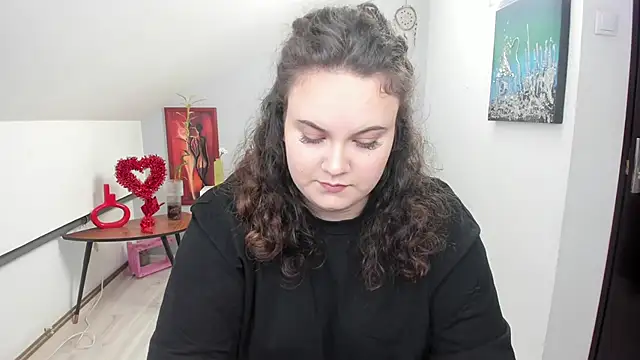 ElviraJoness online show from 16, 2, 2026