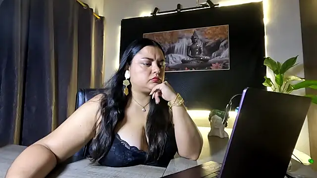 Snapshot of AzaraOnyx chatting on 17, 6, 2026 AzaraOnyx online show from 17, 6, 2026
