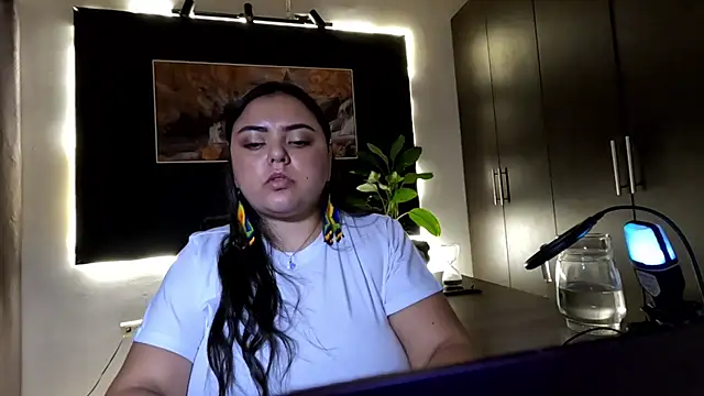 Snapshot of AzaraOnyx chatting on 17, 7, 2026 AzaraOnyx online show from 17, 7, 2026