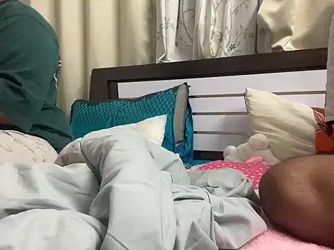 litt couple online show from 21, 2, 2026