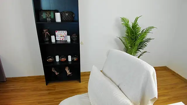 khloe starrr online show from 28, 5, 2026
