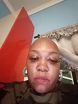 Snapshot of Queenxxxjesy chatting on 14, 4, 2026 Queenxxxjesy online show from 14, 4, 2026