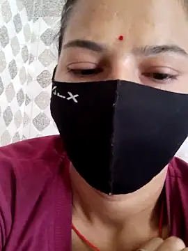 Sexy-Sandhya  online show from 4, 3, 2026