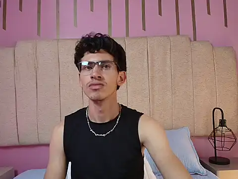 skinny jean  online show from 27, 2, 2026