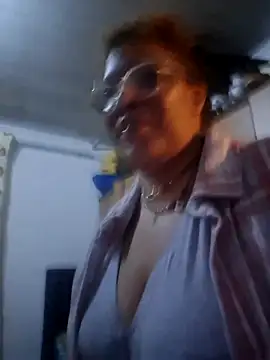 Snapshot of SmokAss chatting on 18, 2, 2026 SmokAss online show from 18, 2, 2026