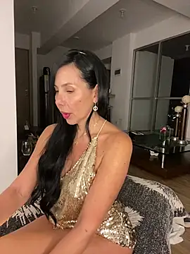 Snapshot of caritoo21 chatting on 15, 7, 2026 caritoo21 online show from 15, 7, 2026