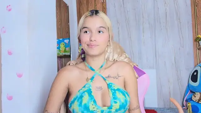 abigail sandoval online show from 9, 5, 2026