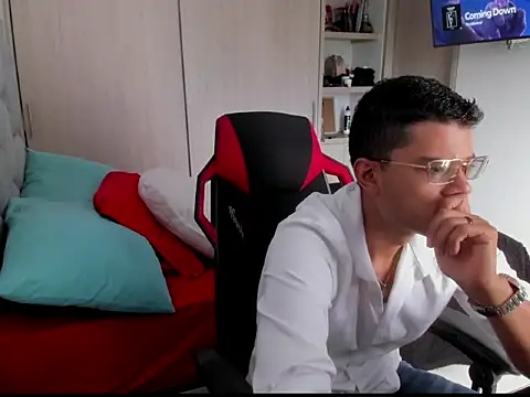 Snapshot of FredericSloan chatting on 16, 2, 2026 FredericSloan online show from 16, 2, 2026