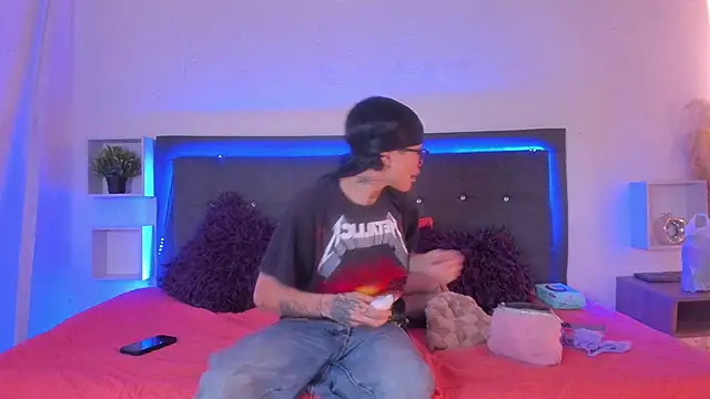 Ale cuzz online show from 26, 3, 2026