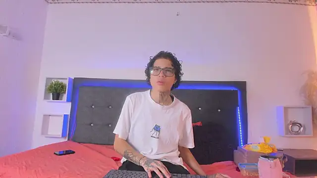 Ale cuzz online show from 17, 3, 2026