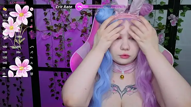 Snapshot of kitsune_little chatting on 28, 3, 2026 kitsune little online show from 28, 3, 2026