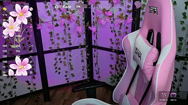 Snapshot of kitsune_little chatting on 25, 3, 2026 kitsune little online show from 25, 3, 2026