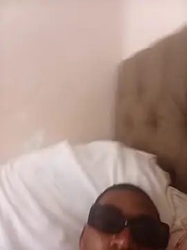 Snapshot of Leroyhotess chatting on 14, 2, 2026 Leroyhotess online show from 14, 2, 2026