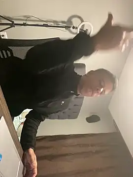 WILD BIGCOCK35 online show from 24, 2, 2026