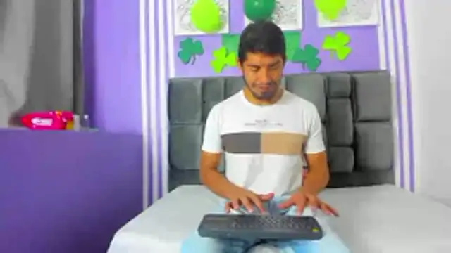 MAGGYE MAX online show from 20, 3, 2026