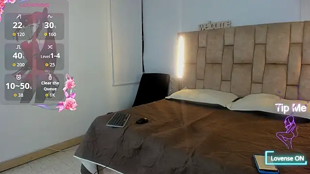 Noir Sebas online show from 4, 3, 2026