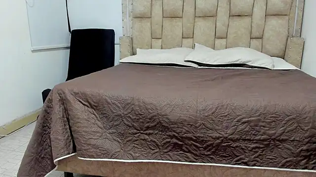 Noir Sebas online show from 24, 3, 2026