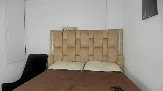 Noir Sebas online show from 10, 3, 2026