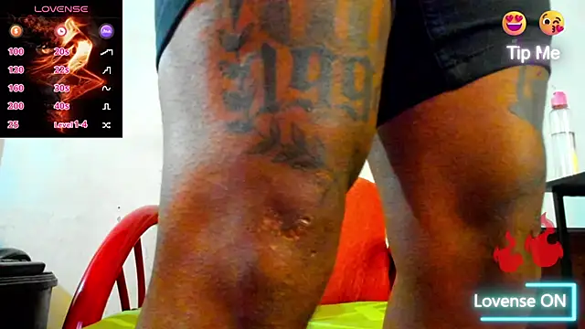 Snapshot of ZIANY_25CM chatting on 14, 2, 2026 ZIANY 25CM online show from 14, 2, 2026