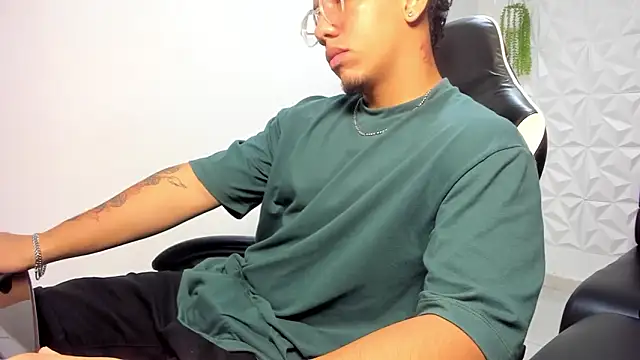 Snapshot of MaxSeduce23 chatting on 19, 2, 2026 MaxSeduce23 online show from 19, 2, 2026