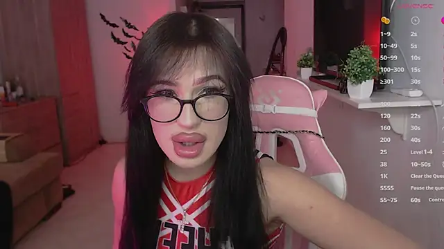 ShayL1sse online show from 2, 3, 2026