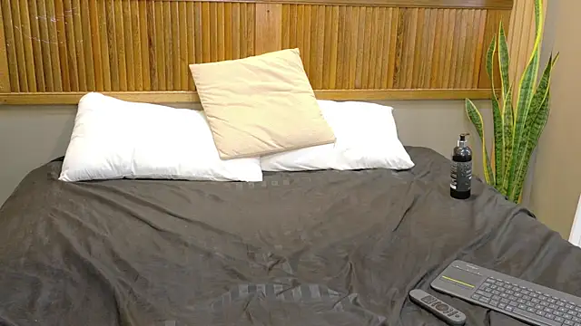 kaiawhite online show from 7, 6, 2026