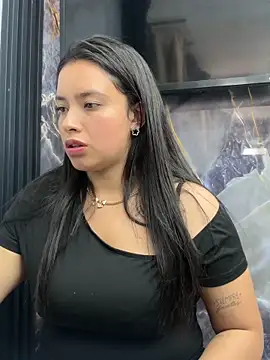 Miss Bella Flame online show from 3, 5, 2026