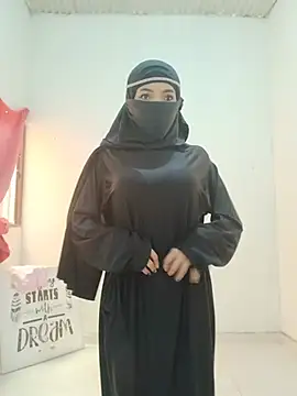 aminaa  online show from 2, 7, 2026